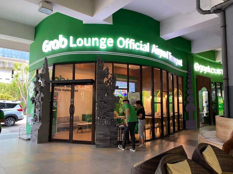 The Grab Lounge, car ride services at Bali Airport -Sanur Travel Guide - 